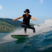 Surfer-riding Surfer-riding